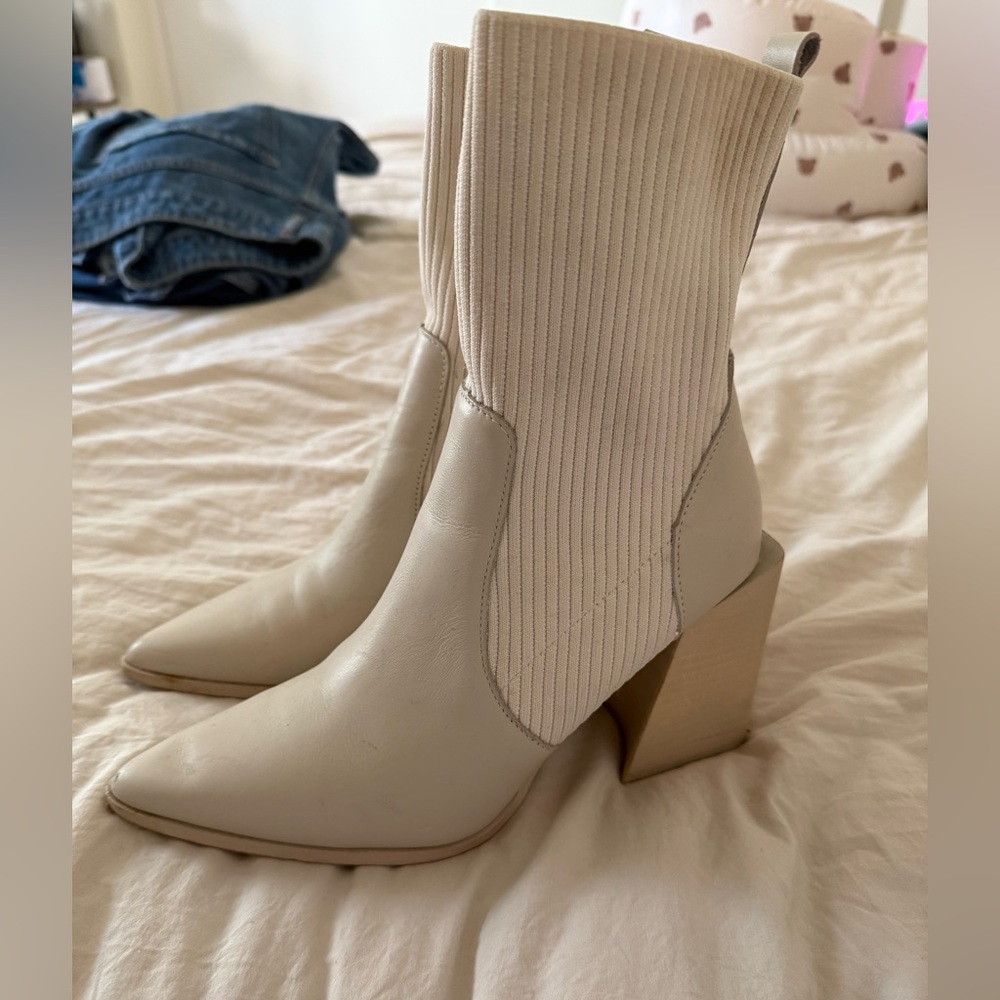 Steve Madden White Heeled Boots Modern Minimalist Design